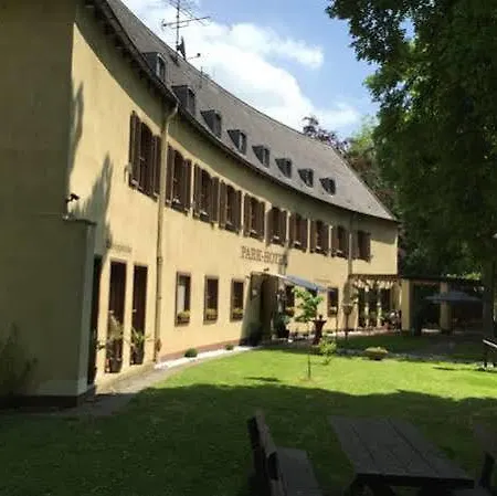 فندق Parkhotel زيمدورف