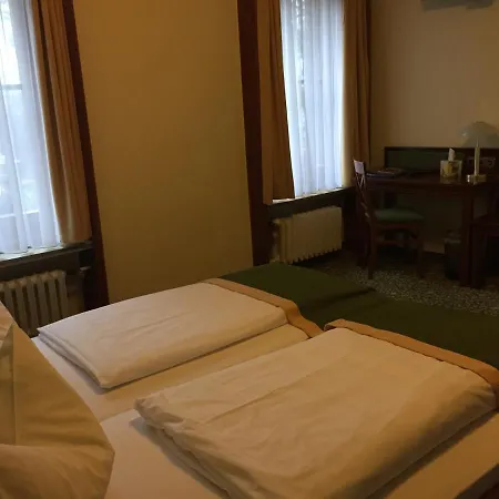 Hotel Parkhotel 3*