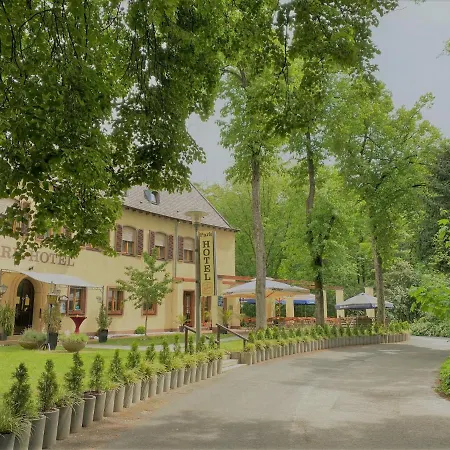 Parkhotel فندق 3*